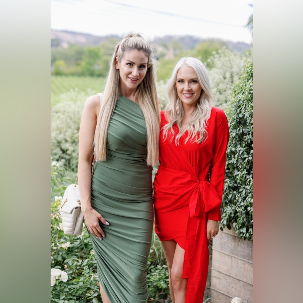Norma Kamali Diana Gown